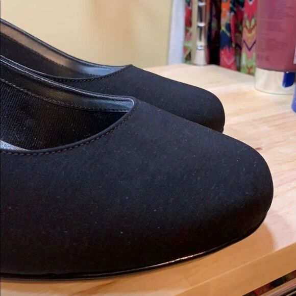 NWOT Sz 11WW Ros Hommerson heels - Picture 4 of 6